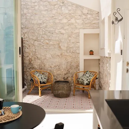Casa Cucunci *