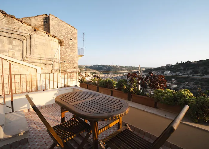 Casa Cucunci *